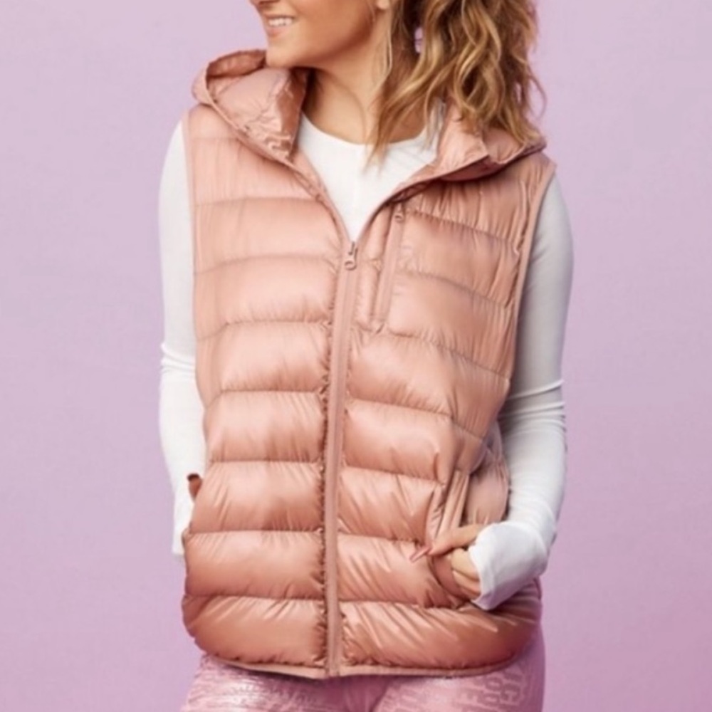Fabletics Quest Packable Puffer Vest Size Small - image 1